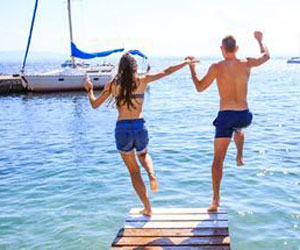 HOLIDAYS IN SUMMER