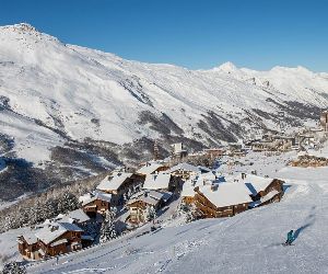 SKIING IN FEBRUARY